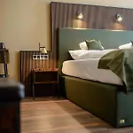 מלון Stadthotel Koenig 3*