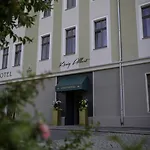 מלון Stadthotel Koenig 3*