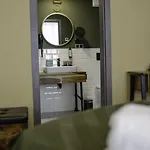 Stadthotel Koenig מלון ציטאו