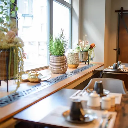 호텔 Stadthotel Koenig 3*